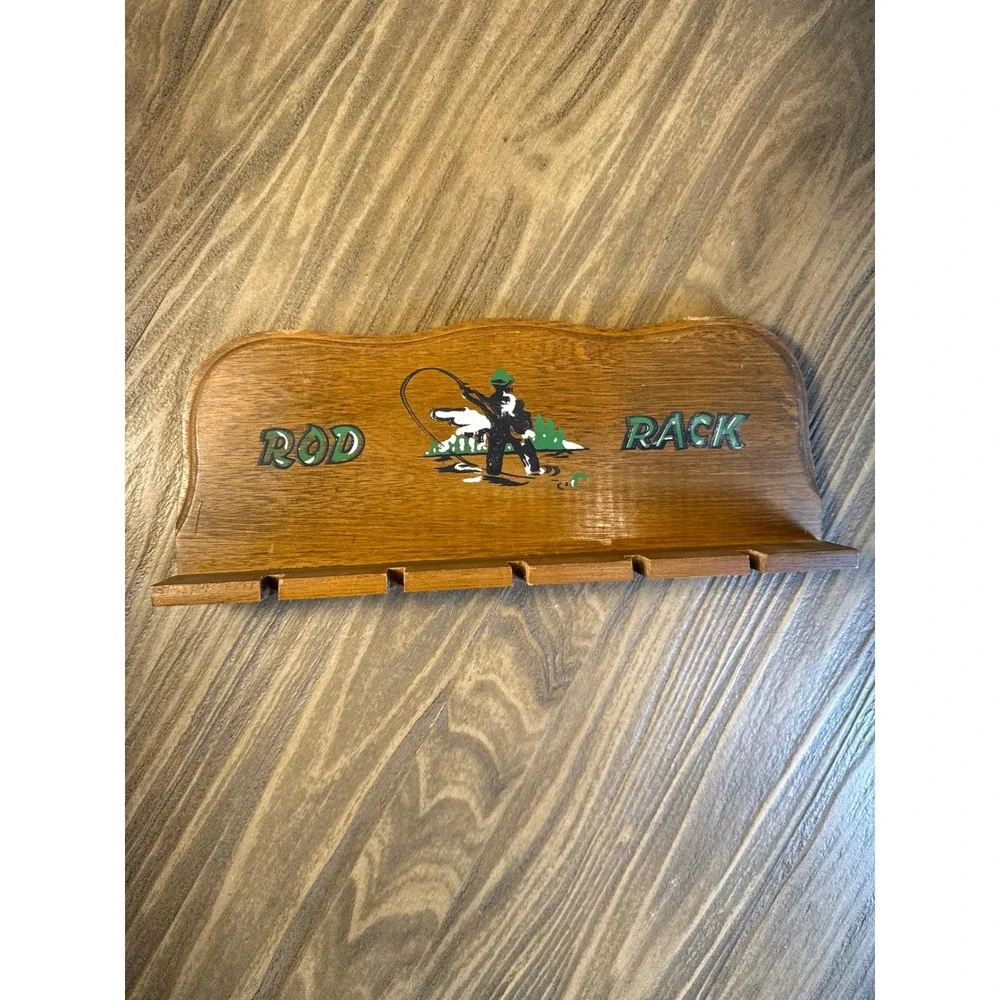 Vintage Mid Century Wooden Fishing Rod Rack Wall Mount 5-Slot Cabin Hand Painted